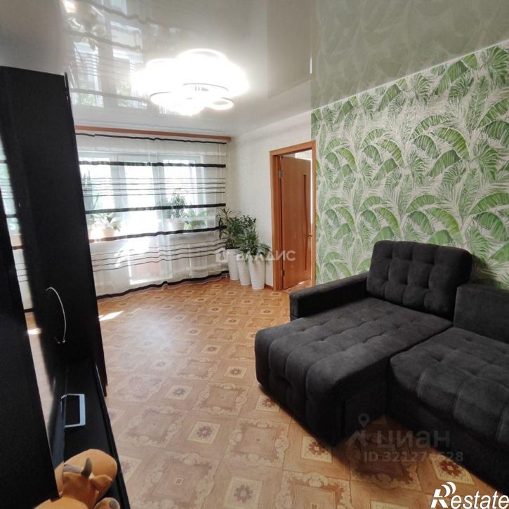 3-комн квартира пр-кт Строителей, 6А,  д. 6А