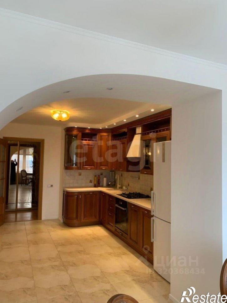 4-комн квартира Офицерская улица, 16,  д. 16