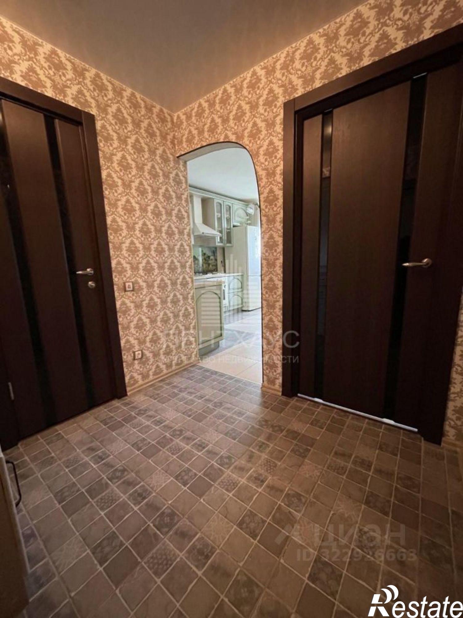 Сдать квартиру за 32 000 рублей на улица Сурикова, 10А