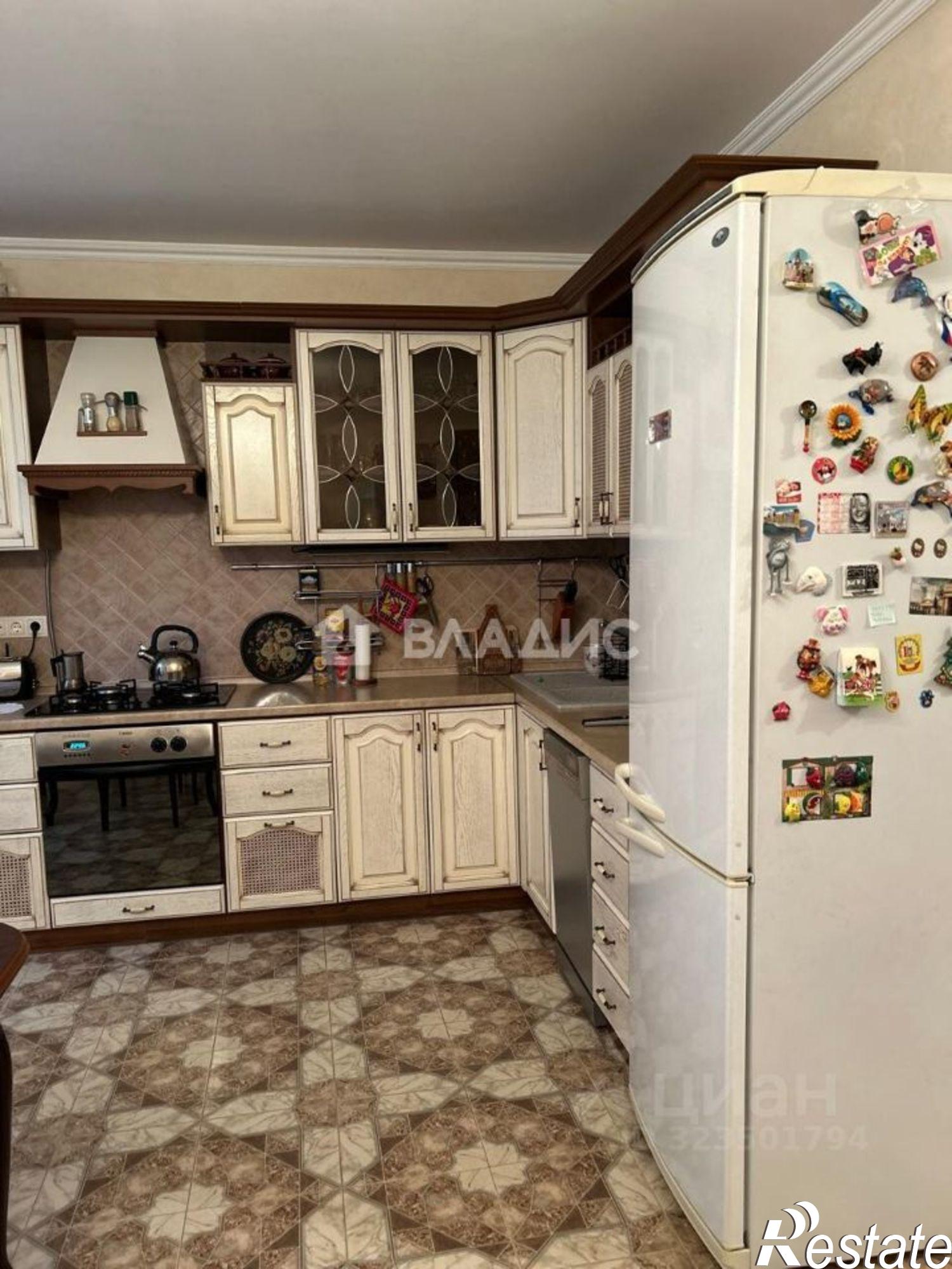 Сдать квартиру за 60 000 рублей на улица Кирова, 6