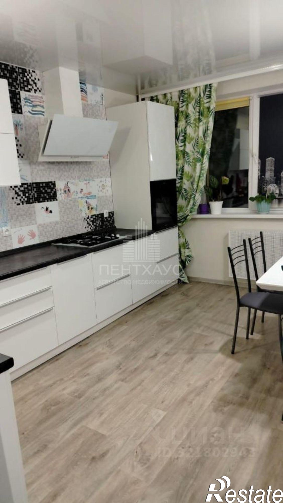 Купить квартиру за 10 500 000 рублей на улица Нижняя Дуброва, 50 к2