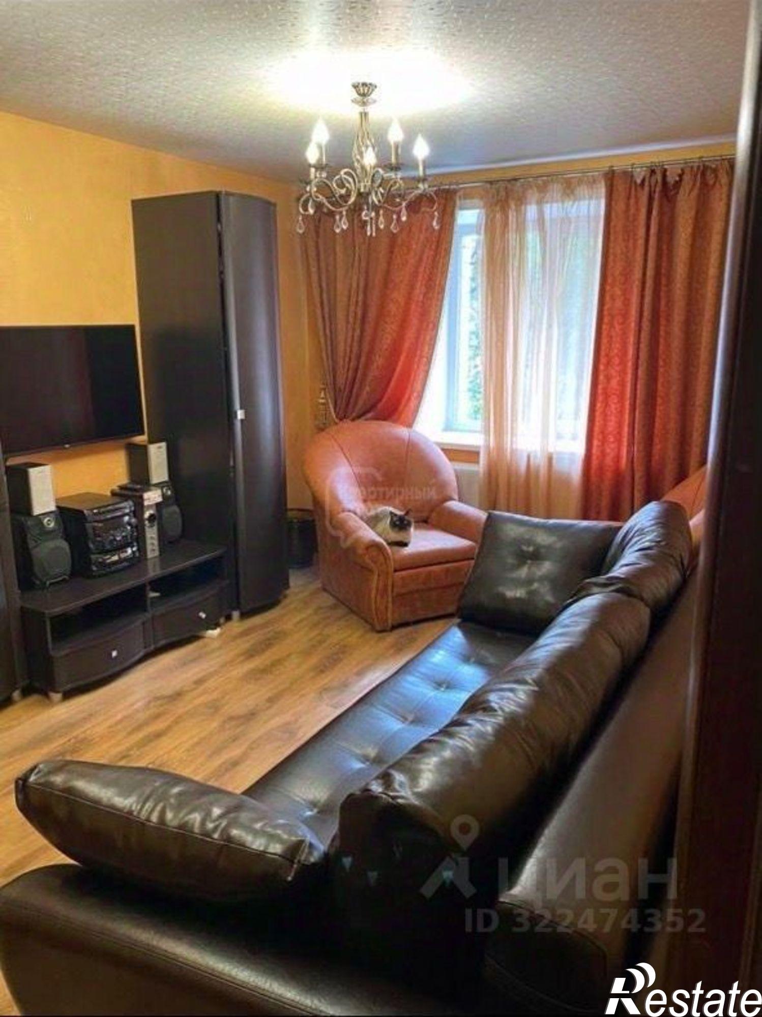 Купить квартиру за 10 000 000 рублей на Стрелецкий городок, 57