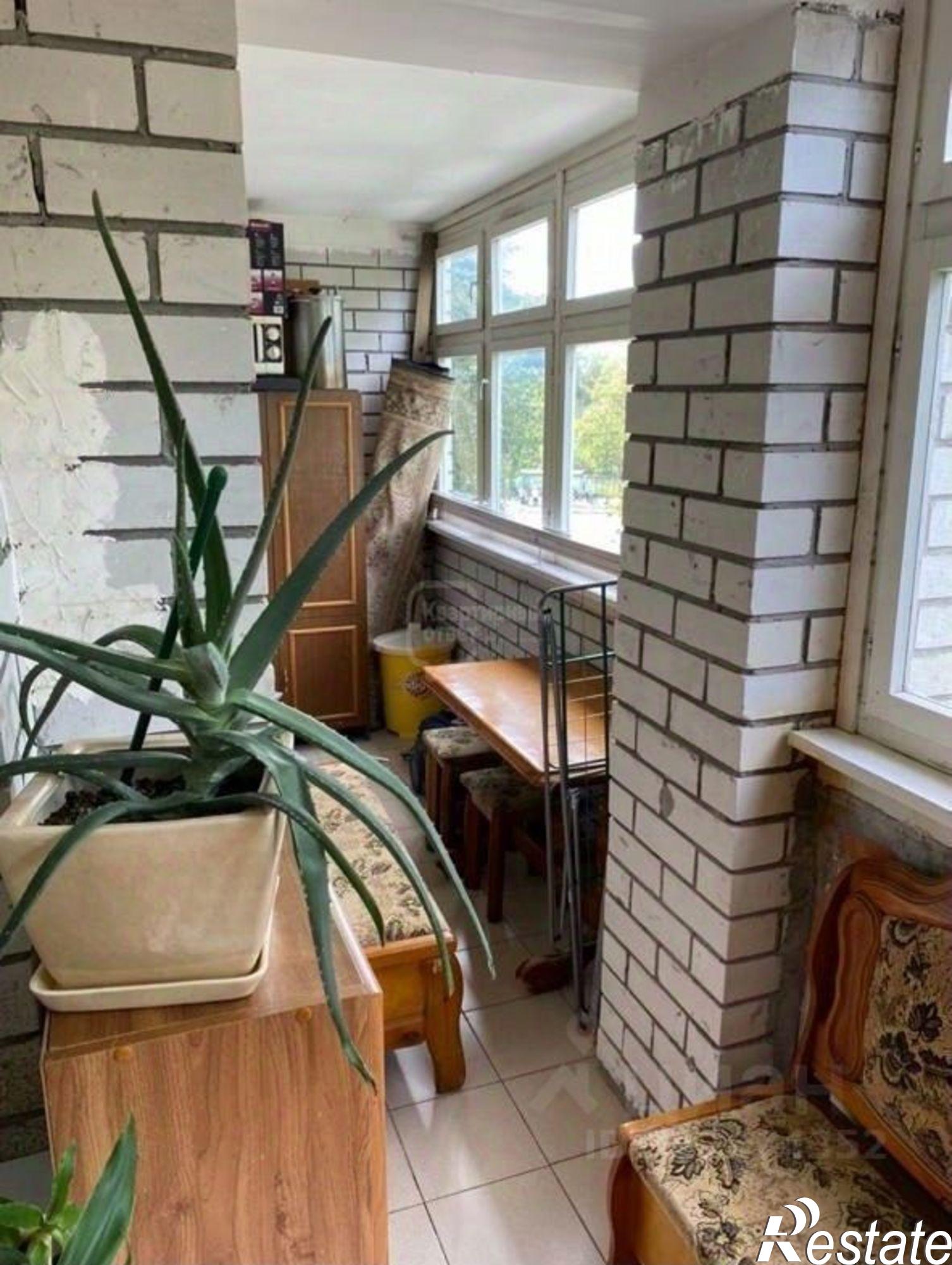 Купить квартиру за 10 000 000 рублей на Стрелецкий городок, 57