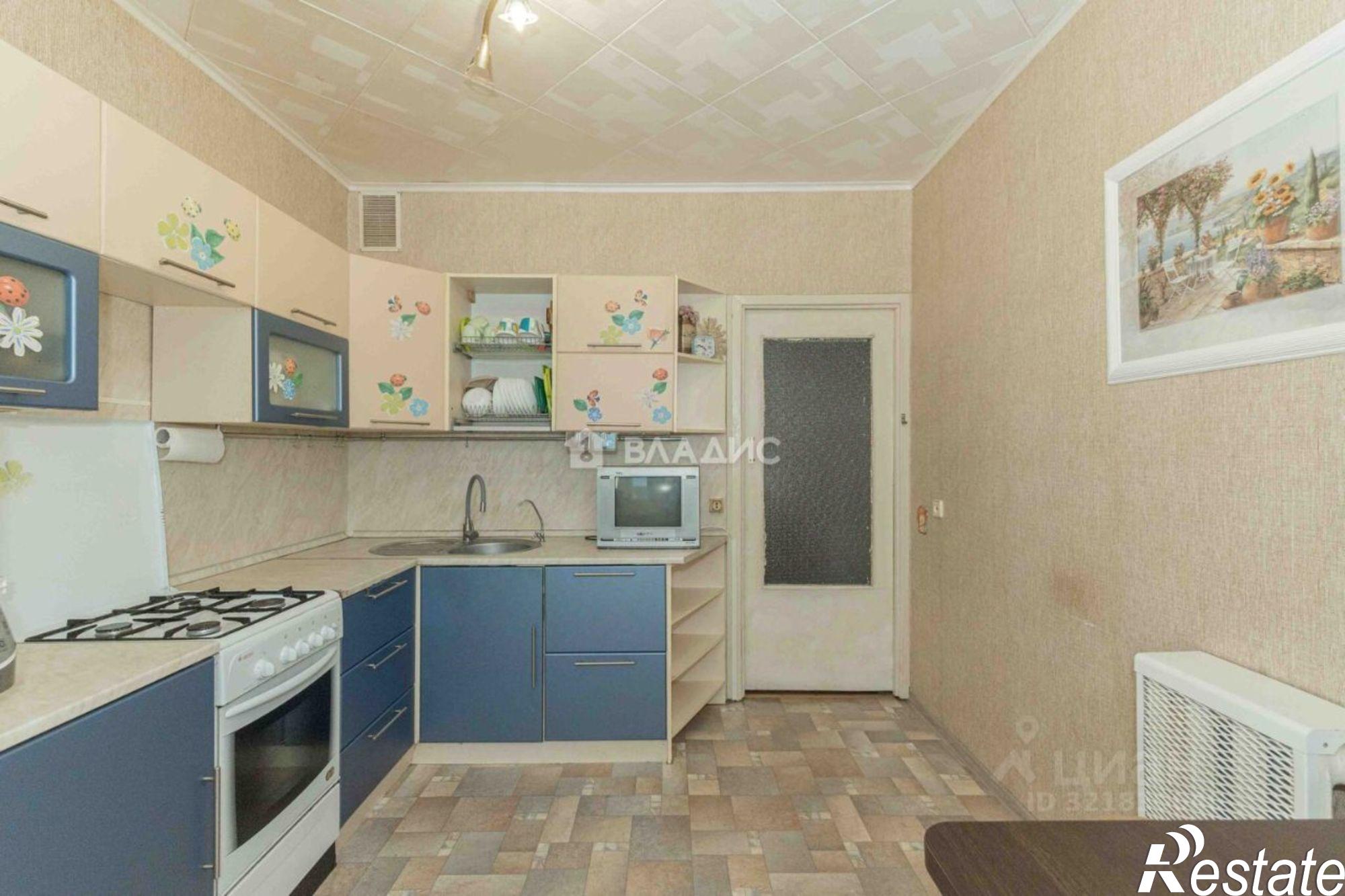 Купить квартиру за 4 200 000 рублей на улица Комиссарова, 3А