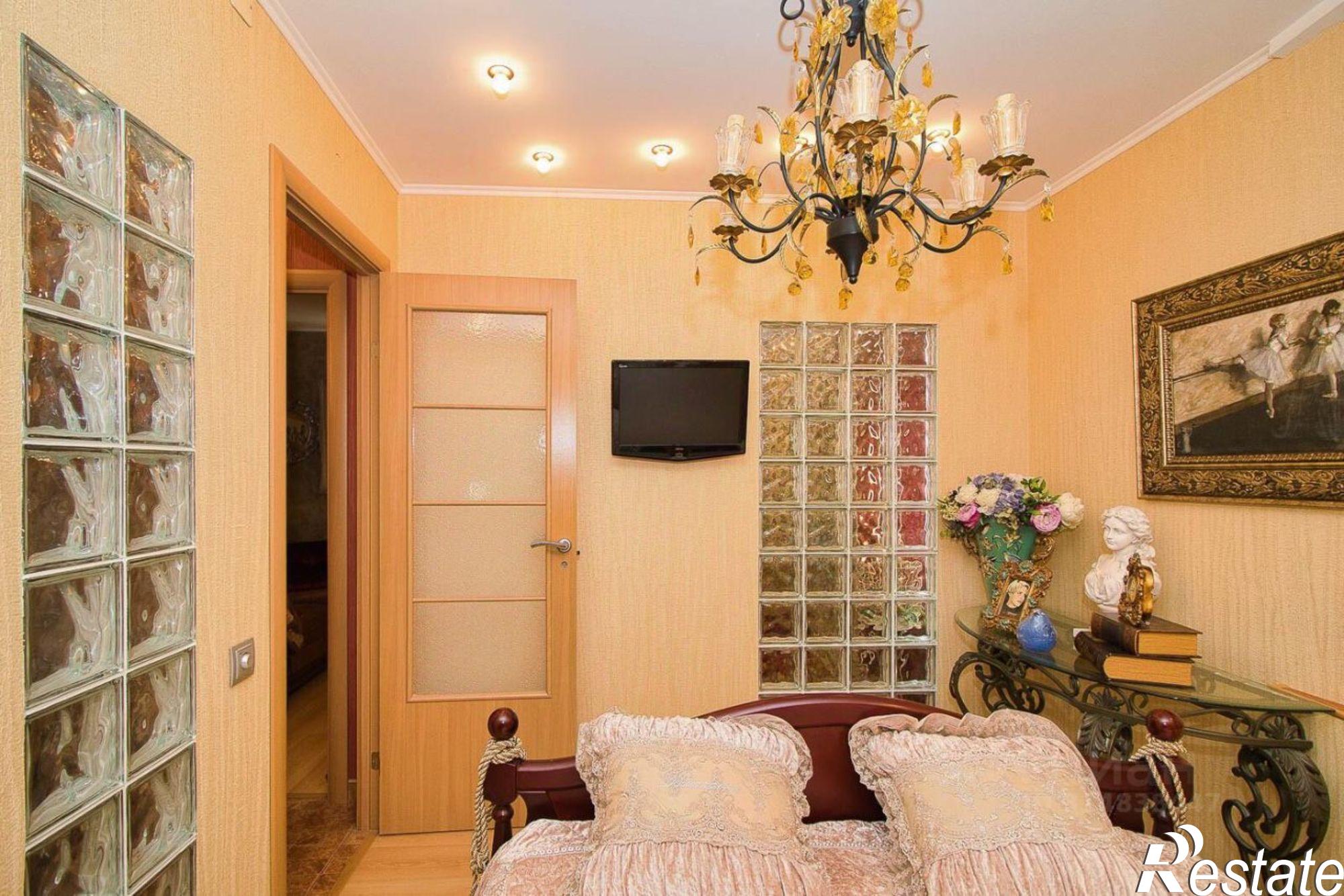 Купить квартиру за 6 890 000 рублей на Песочная улица, 68