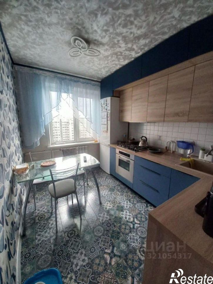 3-комн квартира улица Тихонравова, 3,  д. 3