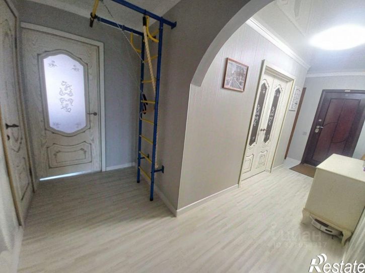 3-комн квартира улица Тихонравова, 3,  д. 3