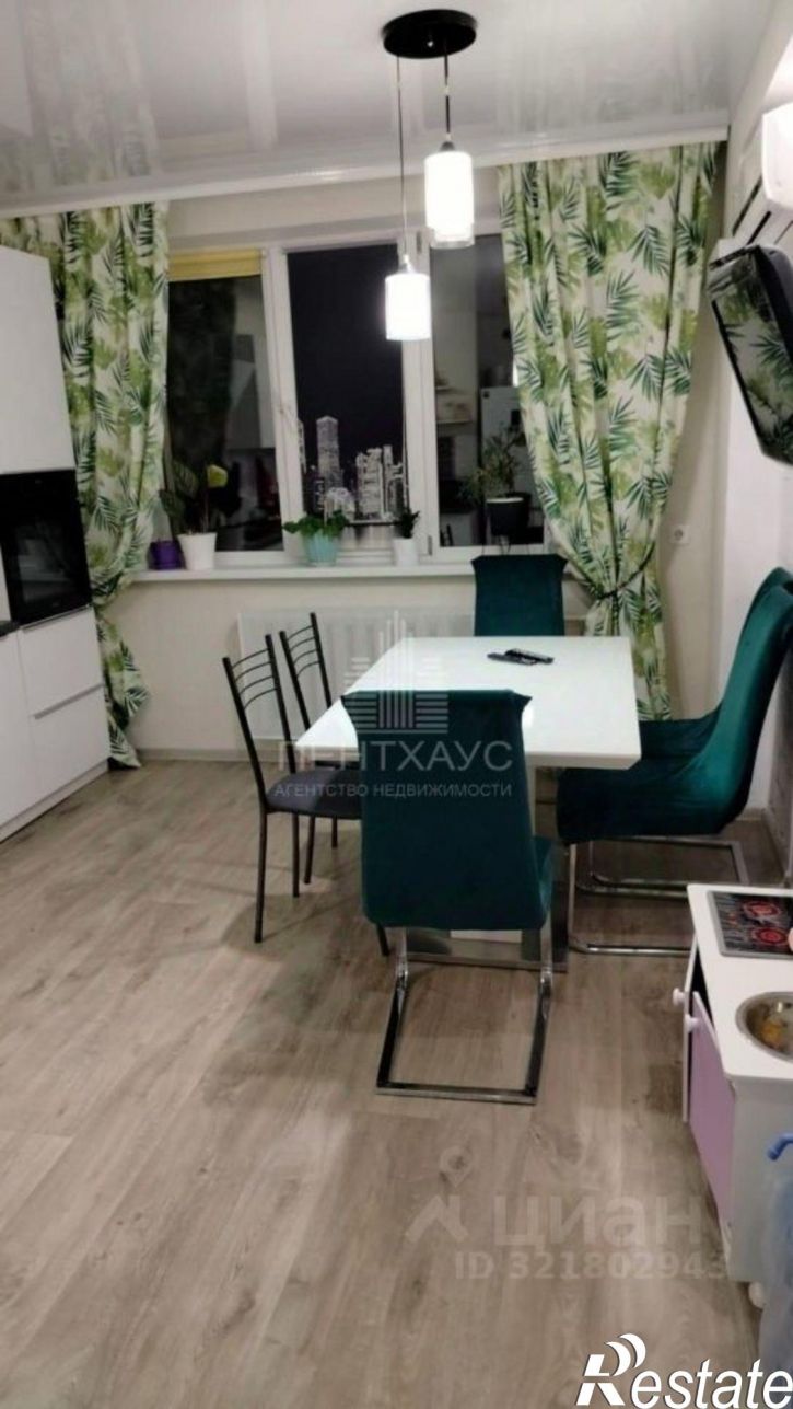 3-комн квартира улица Нижняя Дуброва, 50 к2,  д. 50 к2