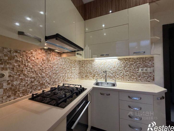 3-комн квартира улица Мира, 46/12,  д. 46/12