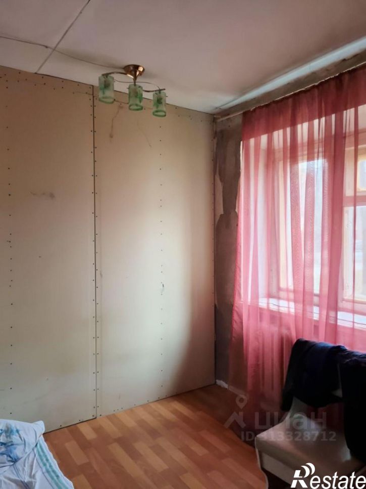 3-комн квартира Владимир, улица Усти-на-Лабе, 33