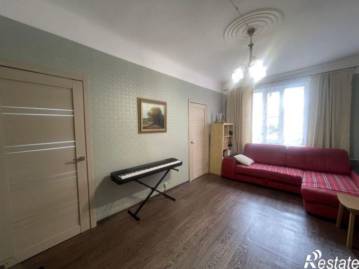 3-комн квартира улица Разина, 5,  д. 5