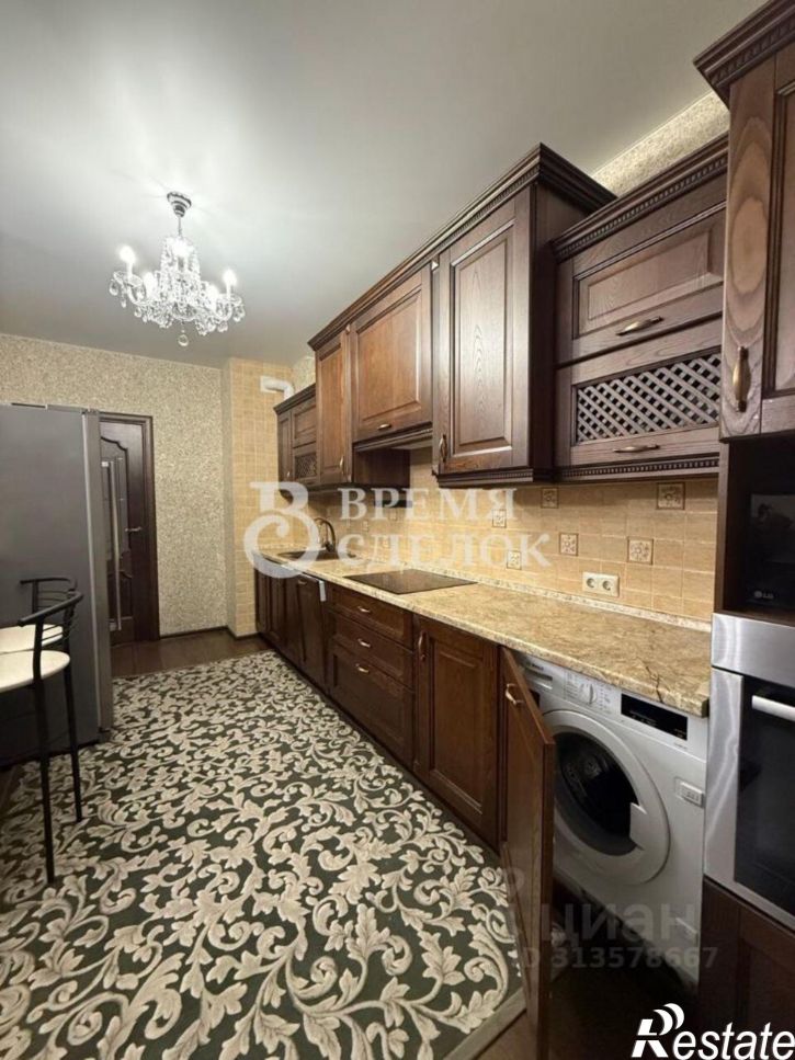 3-комн квартира Ставровская улица, 1,  д. 1