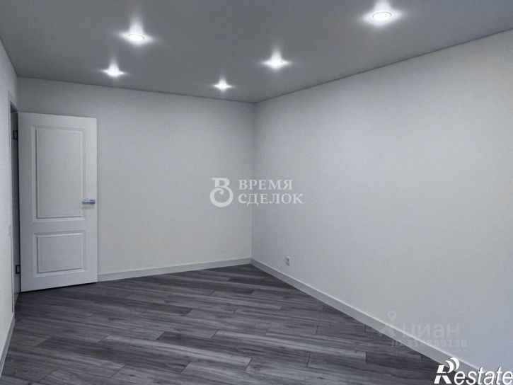 2-комн квартира улица Тихонравова, 8,  д. 8