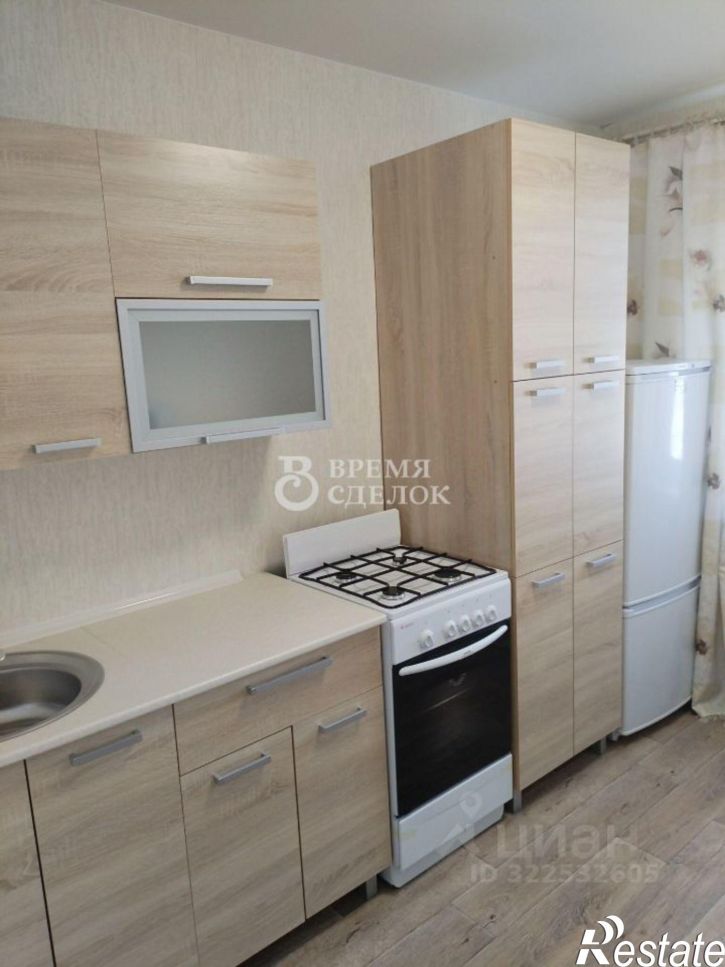 3-комн квартира улица Соколова-Соколёнка, 11,  д. 11