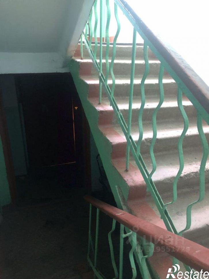 3-комн квартира улица Стасова, 31,  д. 31