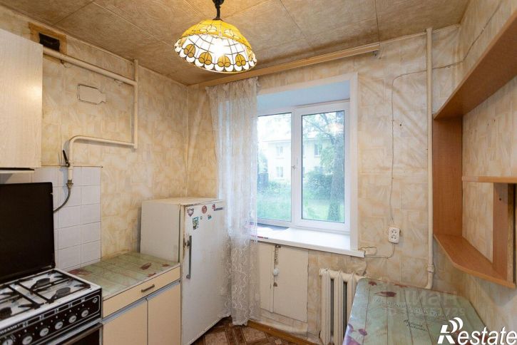 3-комн квартира улица Стасова, 31,  д. 31