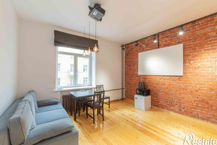 3-комн квартира Дворянская улица, 13,  д. 13