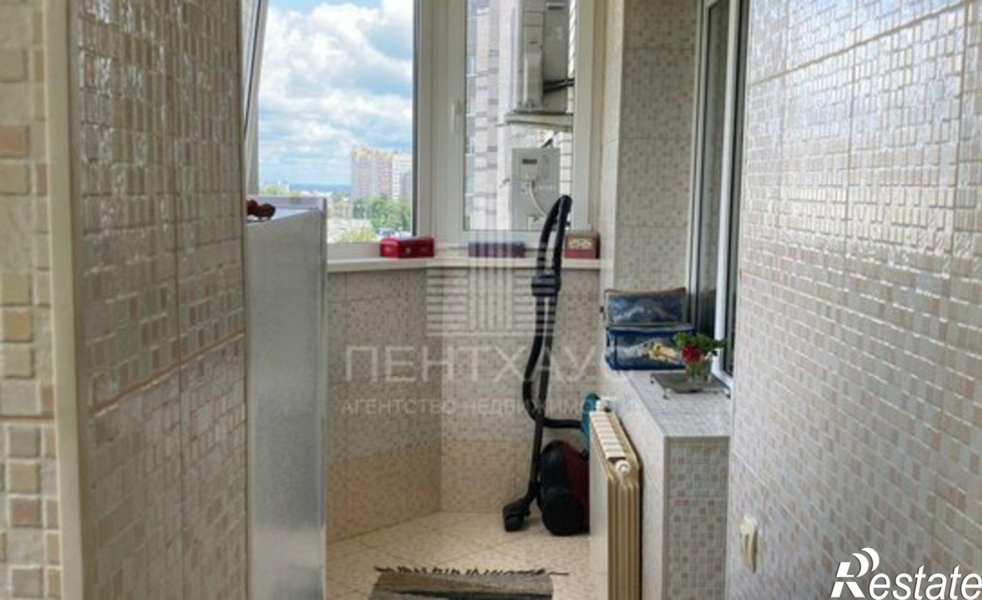 Купить квартиру за 10 200 000 рублей на улица Верхняя Дуброва, 26А