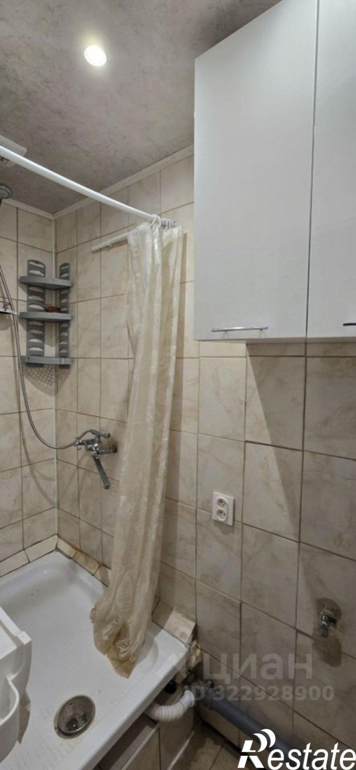 Комната Большая Нижегородская улица, 104,  д. 104