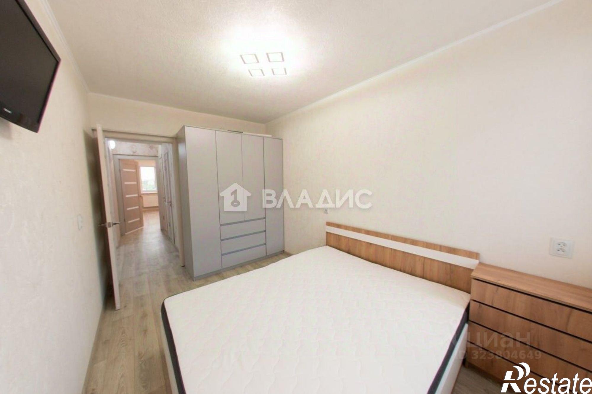 Сдать квартиру за 33 000 рублей на Новгородская улица, 3