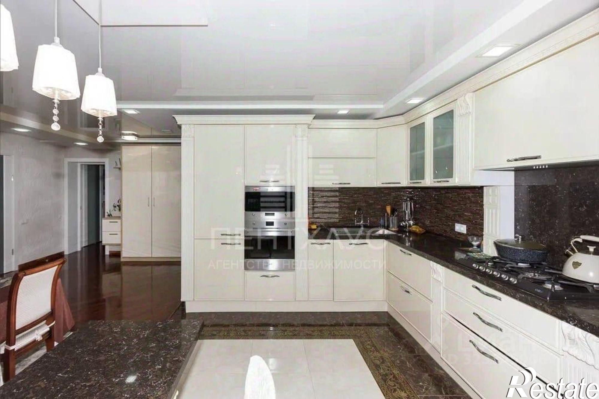 Купить квартиру за 12 800 000 рублей на Стрелецкий переулок, 1А