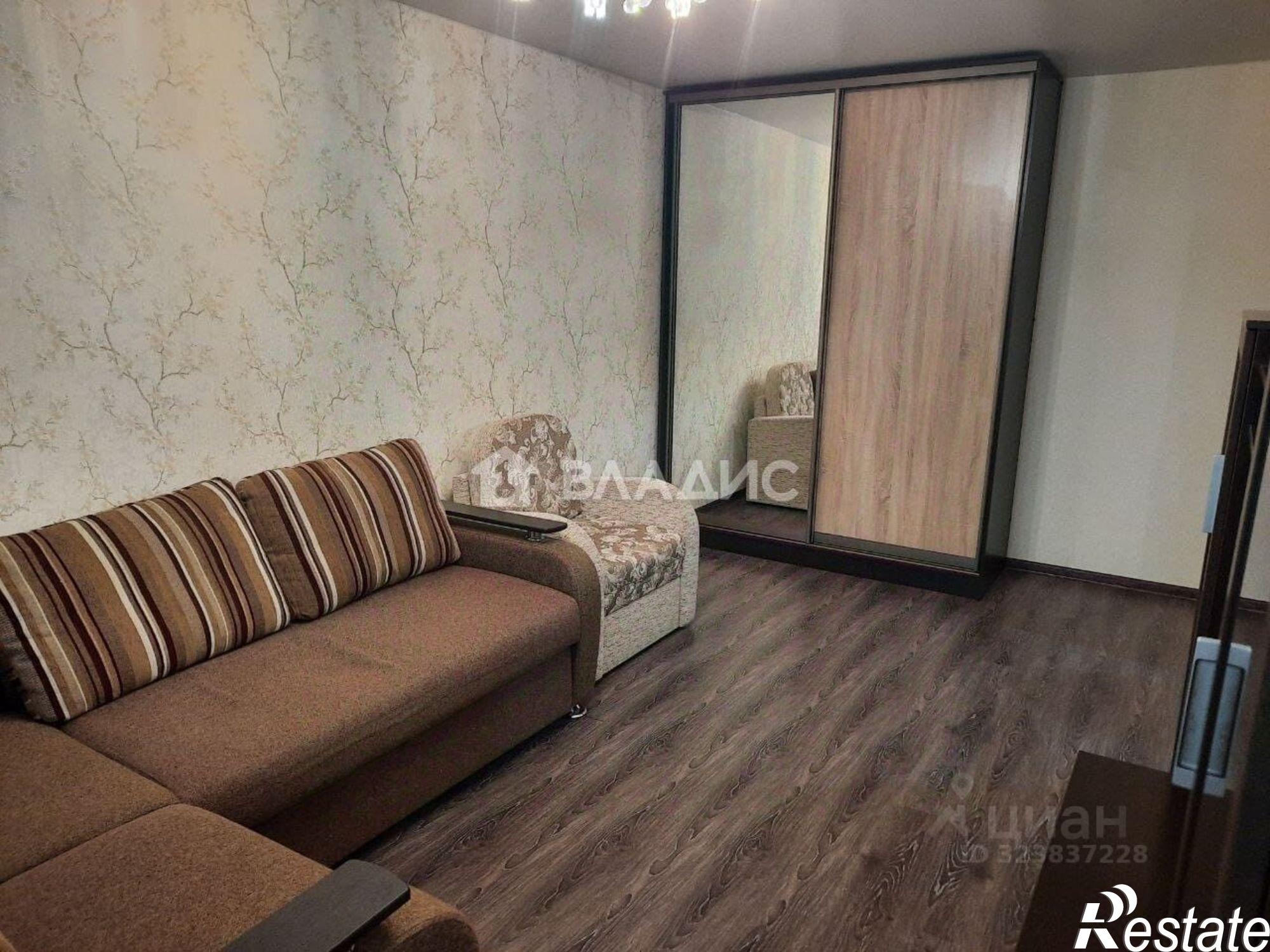 Сдать квартиру за 25 000 рублей на ул Безыменского, 1