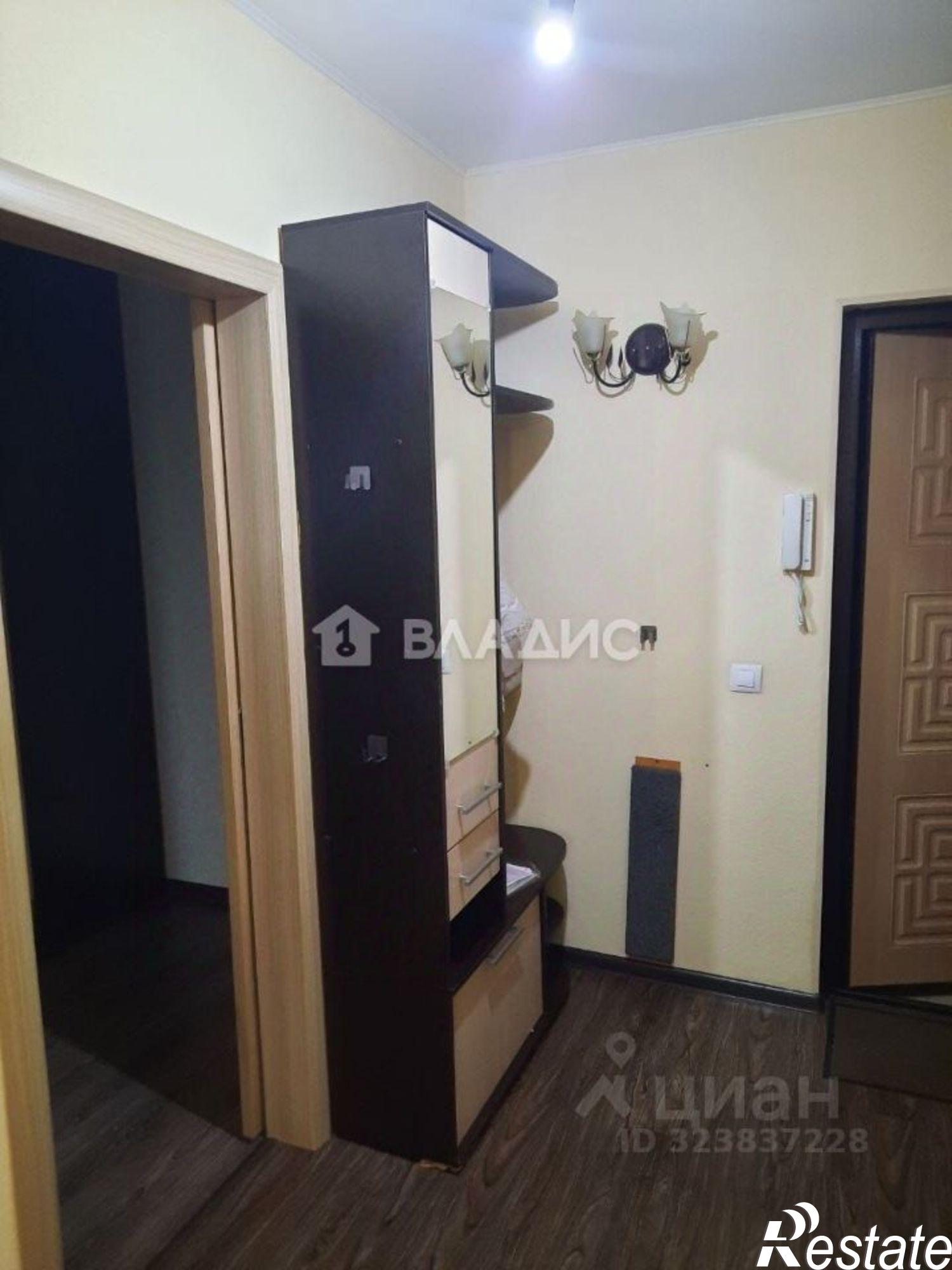 Сдать квартиру за 25 000 рублей на ул Безыменского, 1