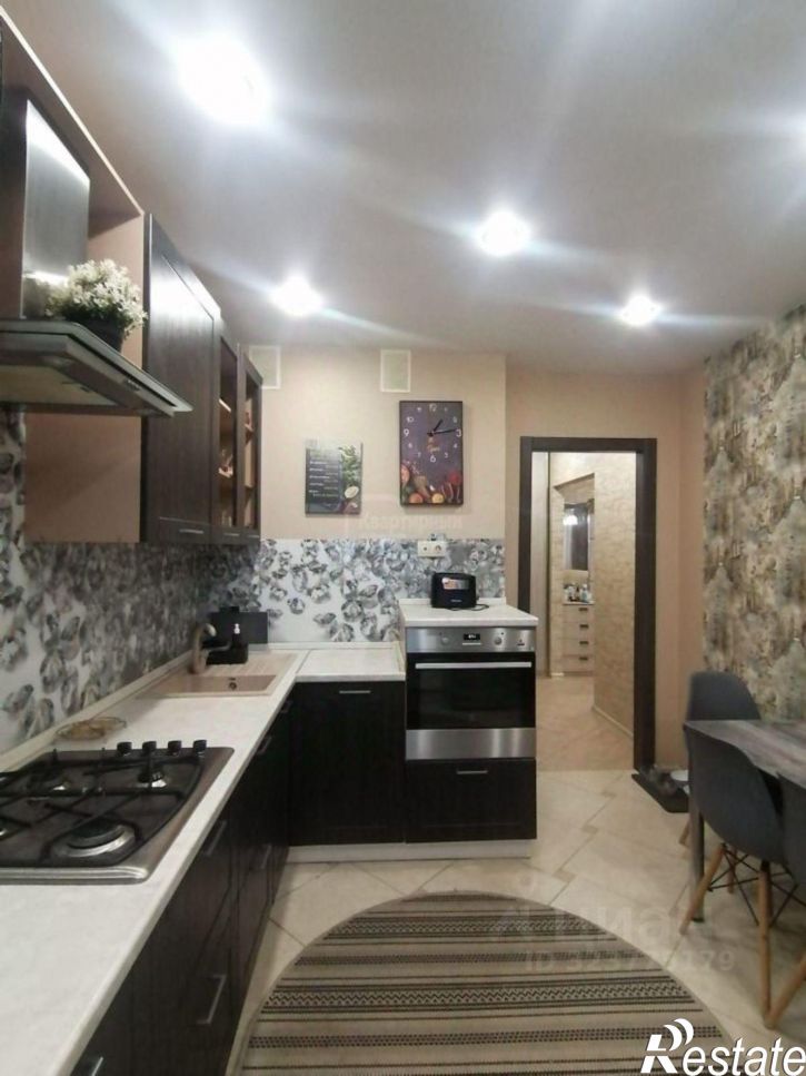 3-комн квартира Студенческая улица, 16Б,  д. 16Б