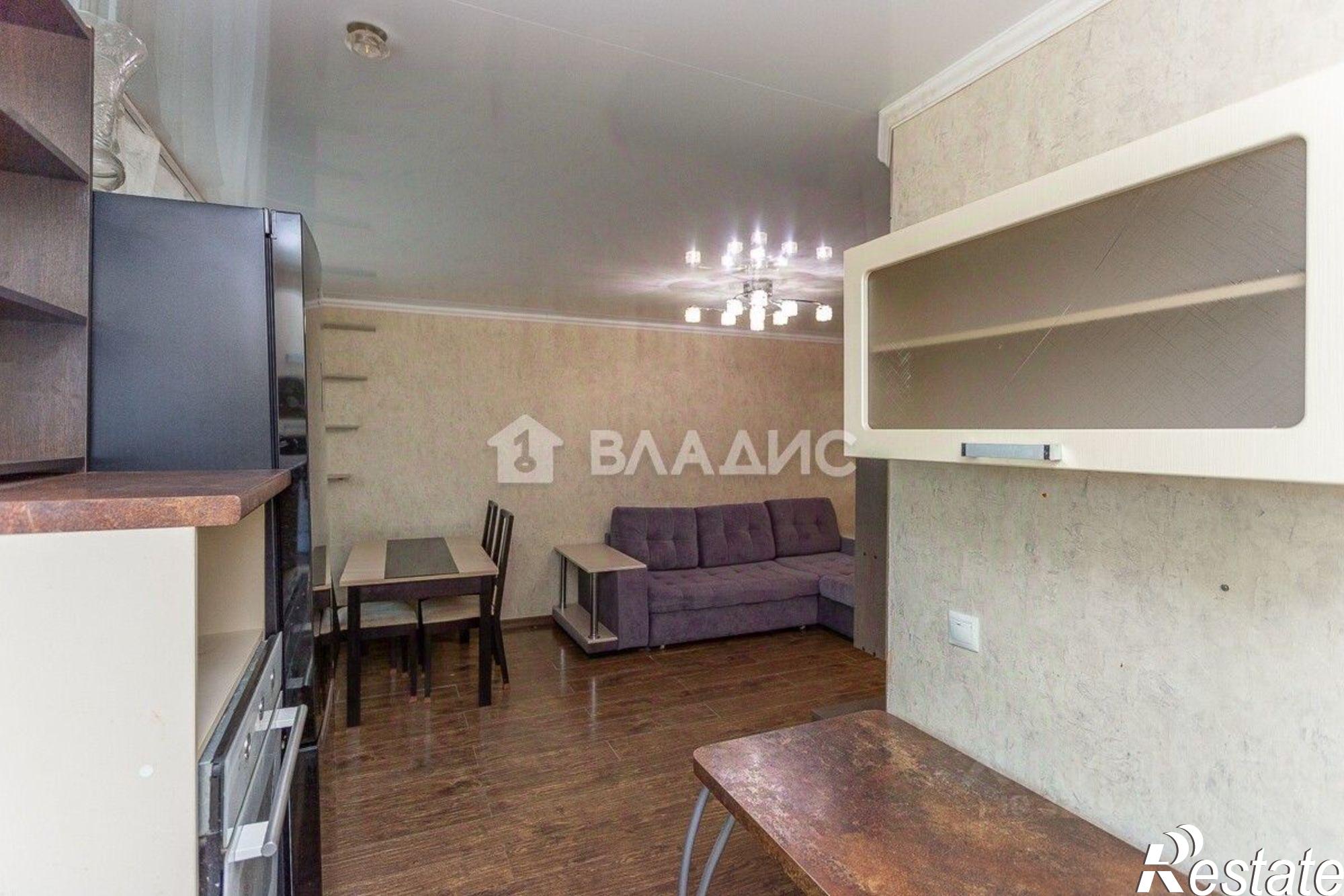 Сдать квартиру за 28 000 рублей на проспект Строителей, 17