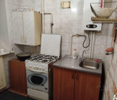 2-комн, 46кв м, этаж 1/6 улица Крайнова, 14