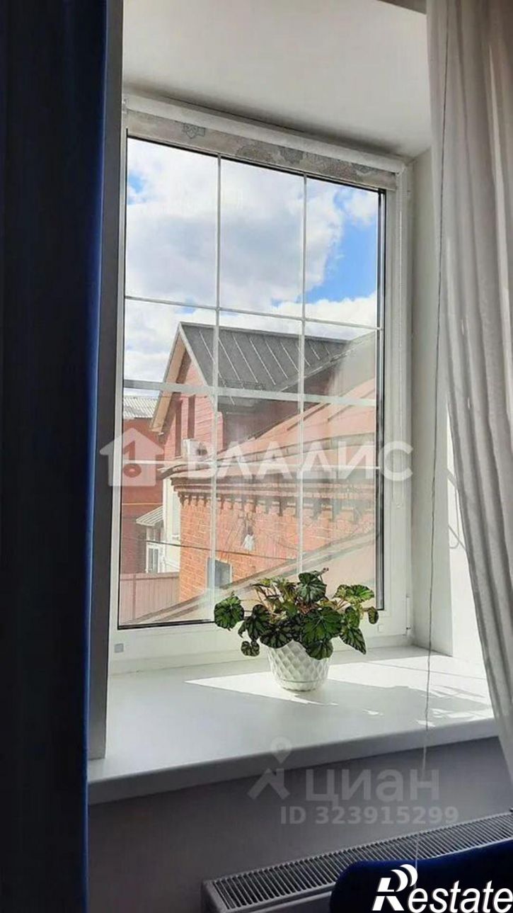 3-комн квартира ул 1-я Никольская, 12,  д. 12