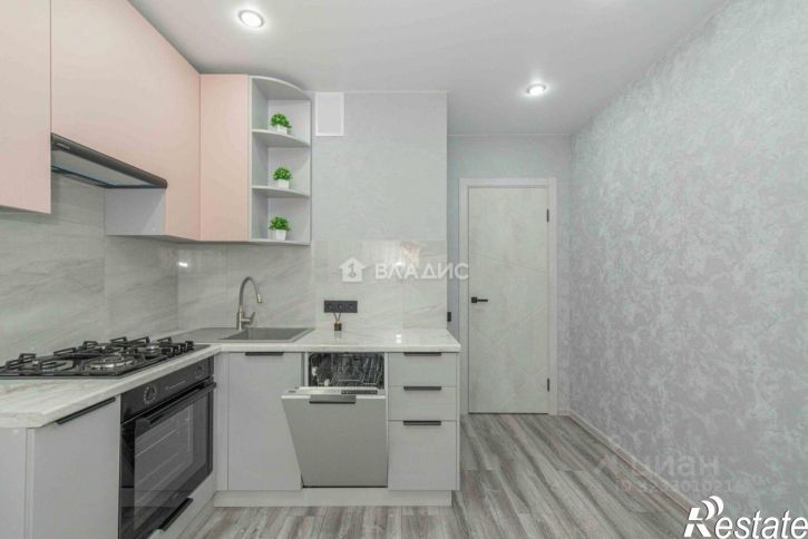 2-комн квартира улица Родионовка, 4А