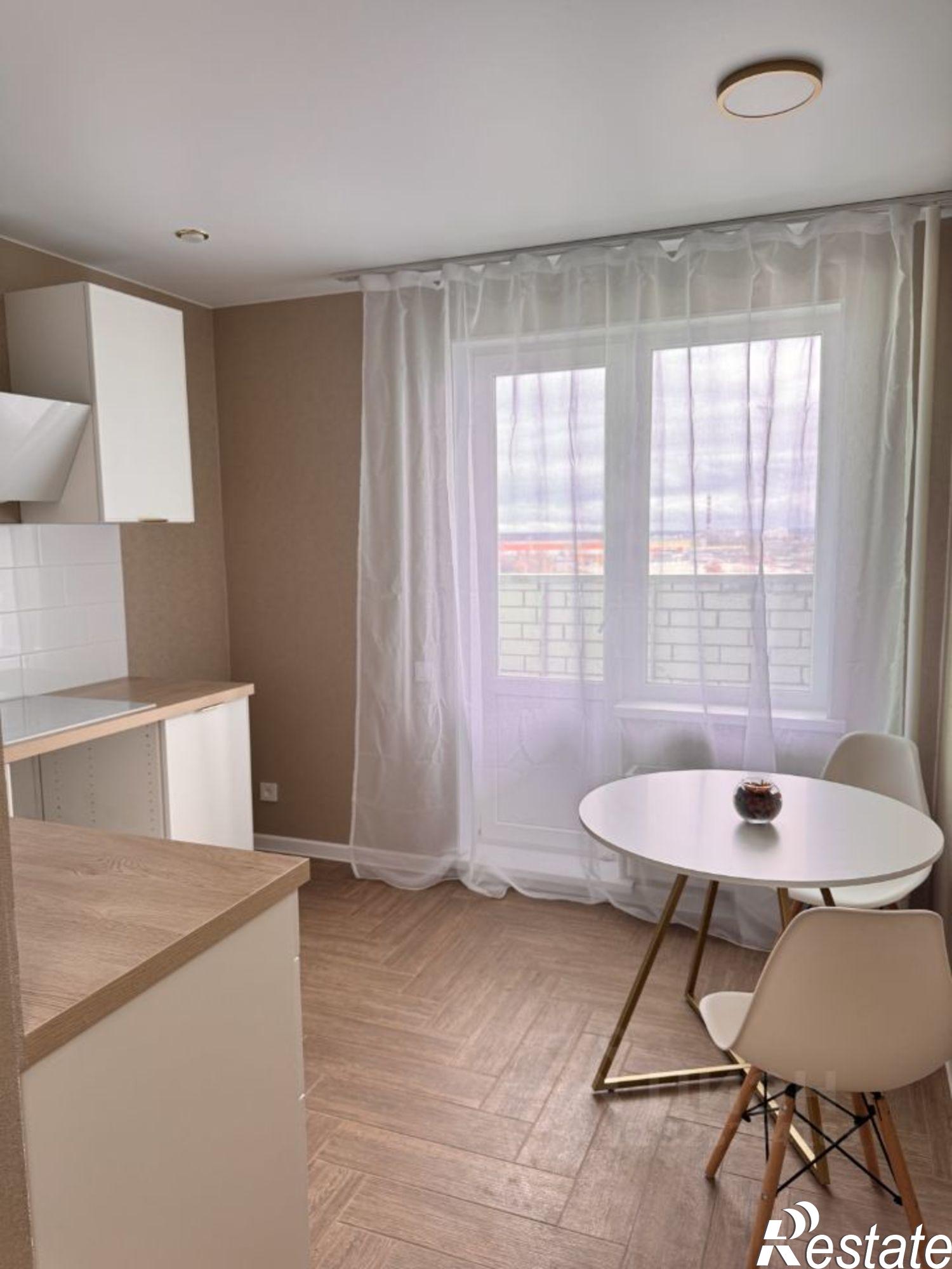 Купить квартиру за 5 790 000 рублей на ул Смоленская, 6