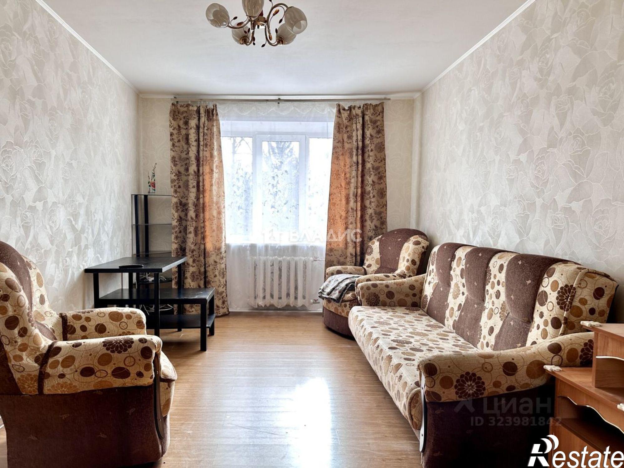 Сдать квартиру за 27 000 рублей на проспект Строителей, 15Ж