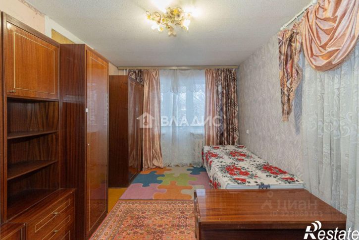 2-комн квартира пр-кт Строителей, 6,  д. 6