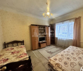 3-комн, 51кв м, этаж 1/3 ул Никитская, 25