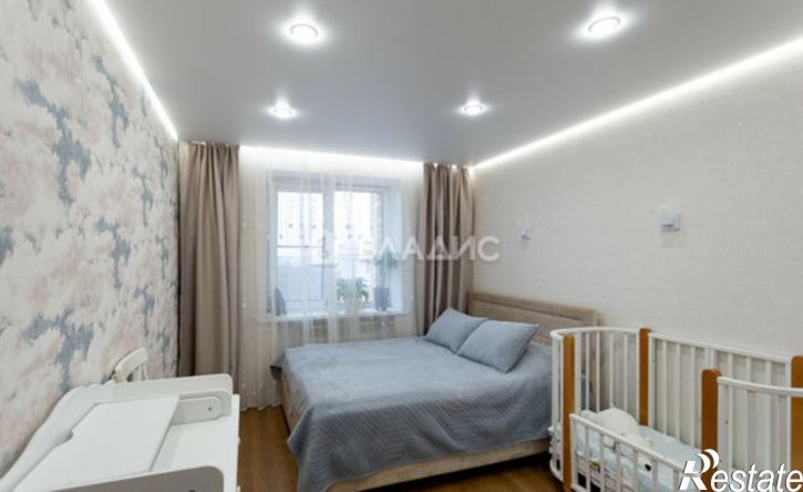 2-комн квартира улица Мира, 15Б,  д. 15Б