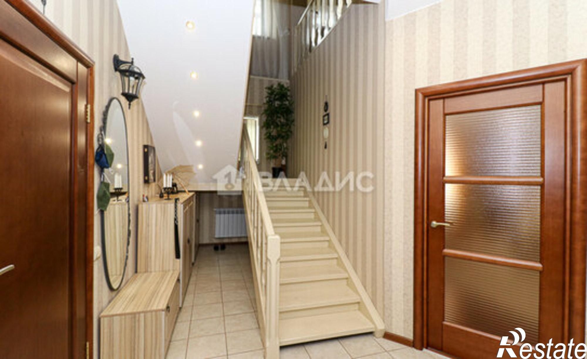 Купить квартиру за 16 500 000 рублей на улица Фейгина, 11