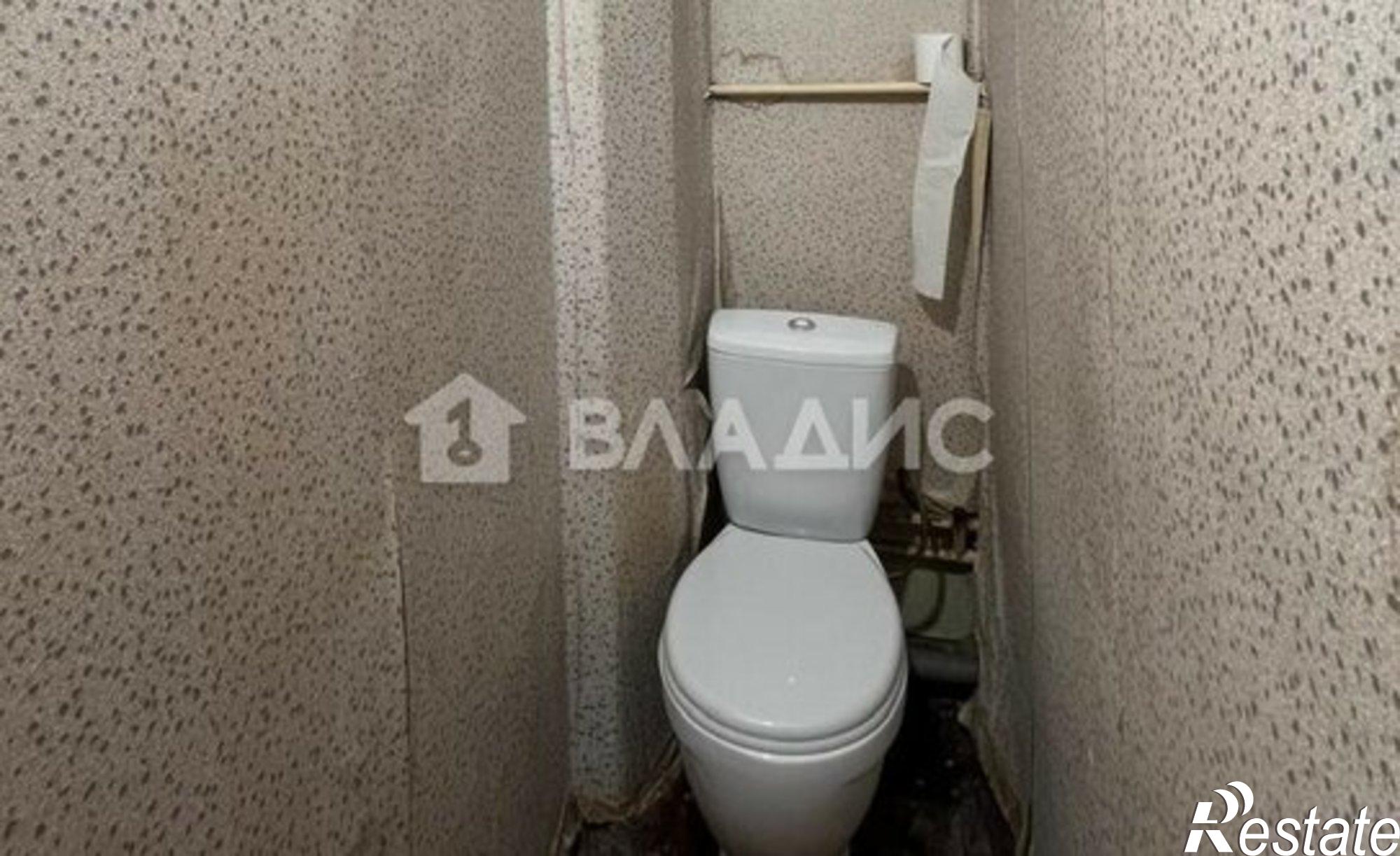 Купить квартиру за 3 100 000 рублей на улица Комиссарова, 61