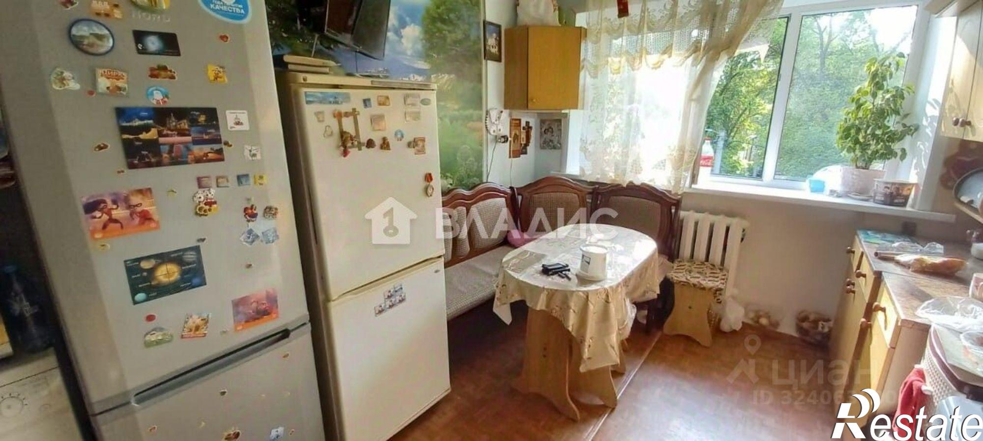 Сдать комнату за 8 000 рублей на улица Асаткина, 31