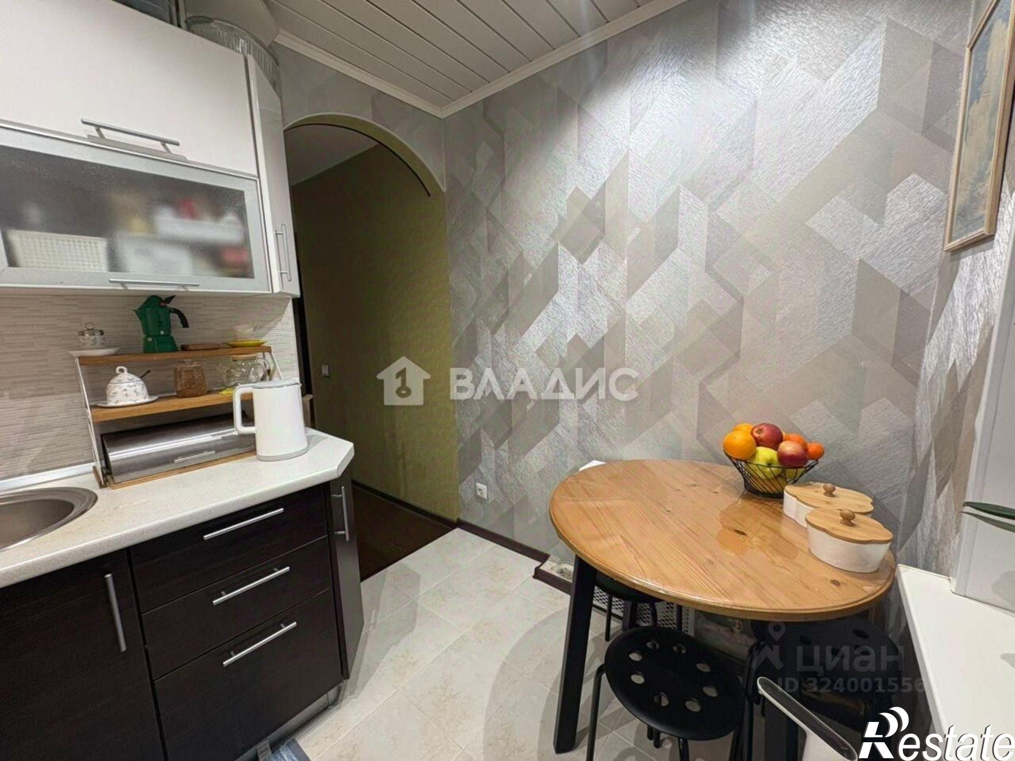 Купить квартиру за 4 700 000 рублей на Суздальский проспект, 14