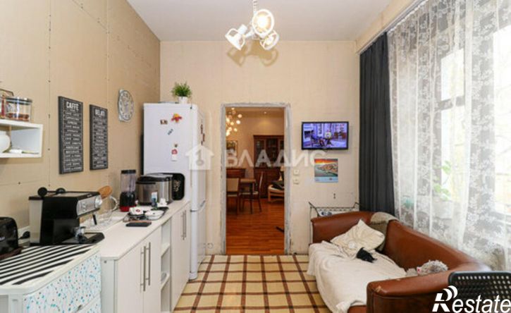 5-комн квартира улица Фейгина, 11,  д. 11