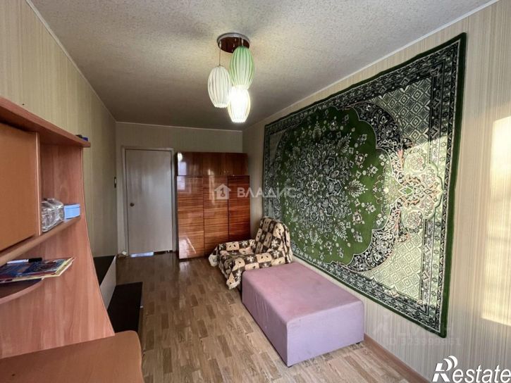 3-комн квартира улица Комиссарова, 63,  д. 63