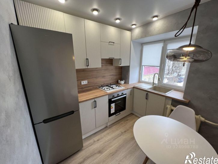 2-комн квартира улица Кирова, 14А,  д. 14А