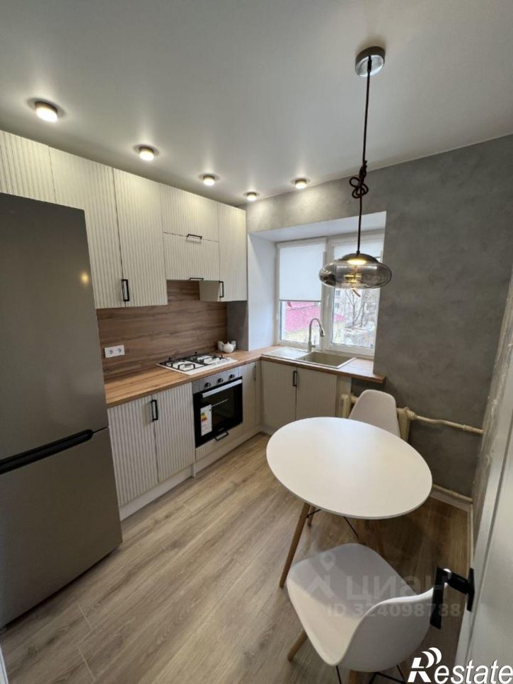 2-комн квартира улица Кирова, 14А,  д. 14А