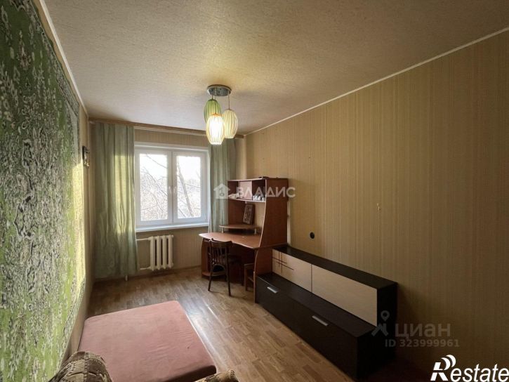 3-комн квартира улица Комиссарова, 63,  д. 63