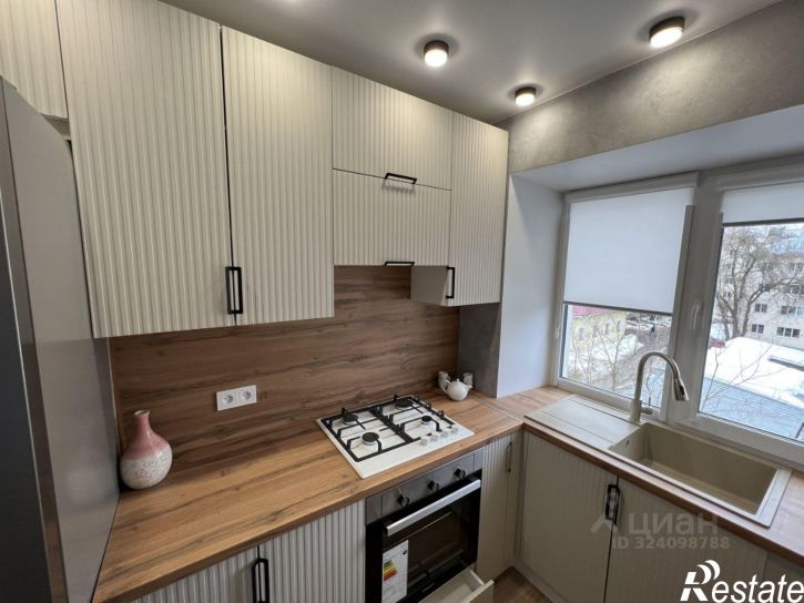 2-комн квартира улица Кирова, 14А,  д. 14А