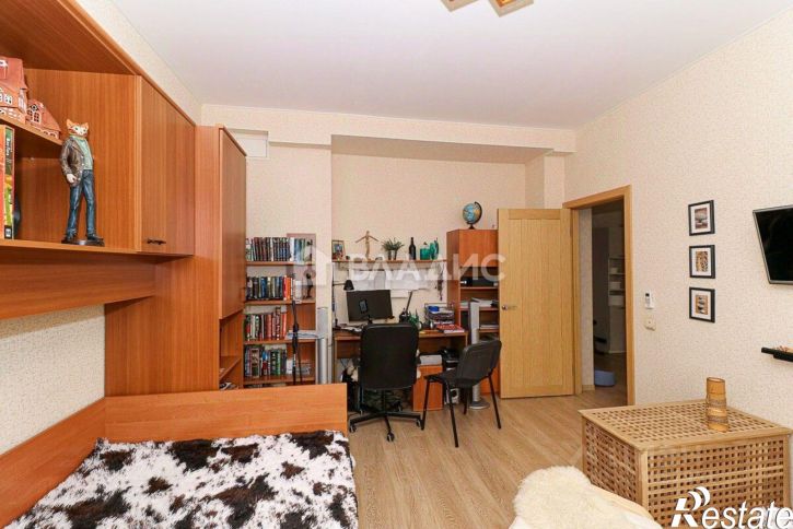 5-комн квартира ул Фейгина, 11,  д. 11