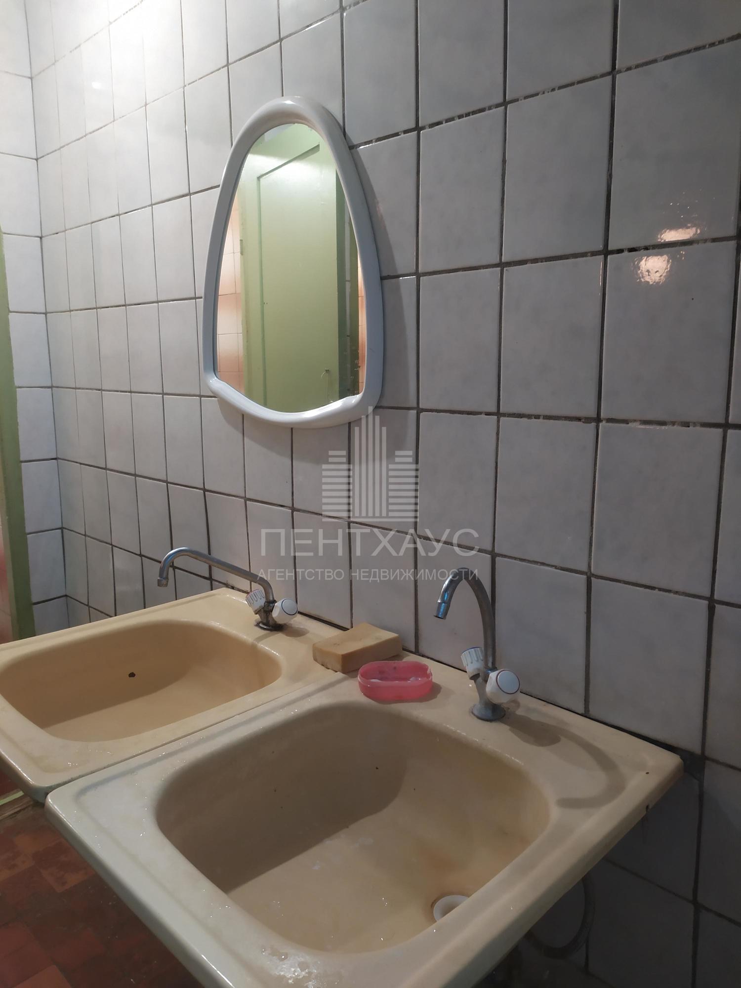 Купить комнату за 980 000 рублей на ул Большая Московская, 95