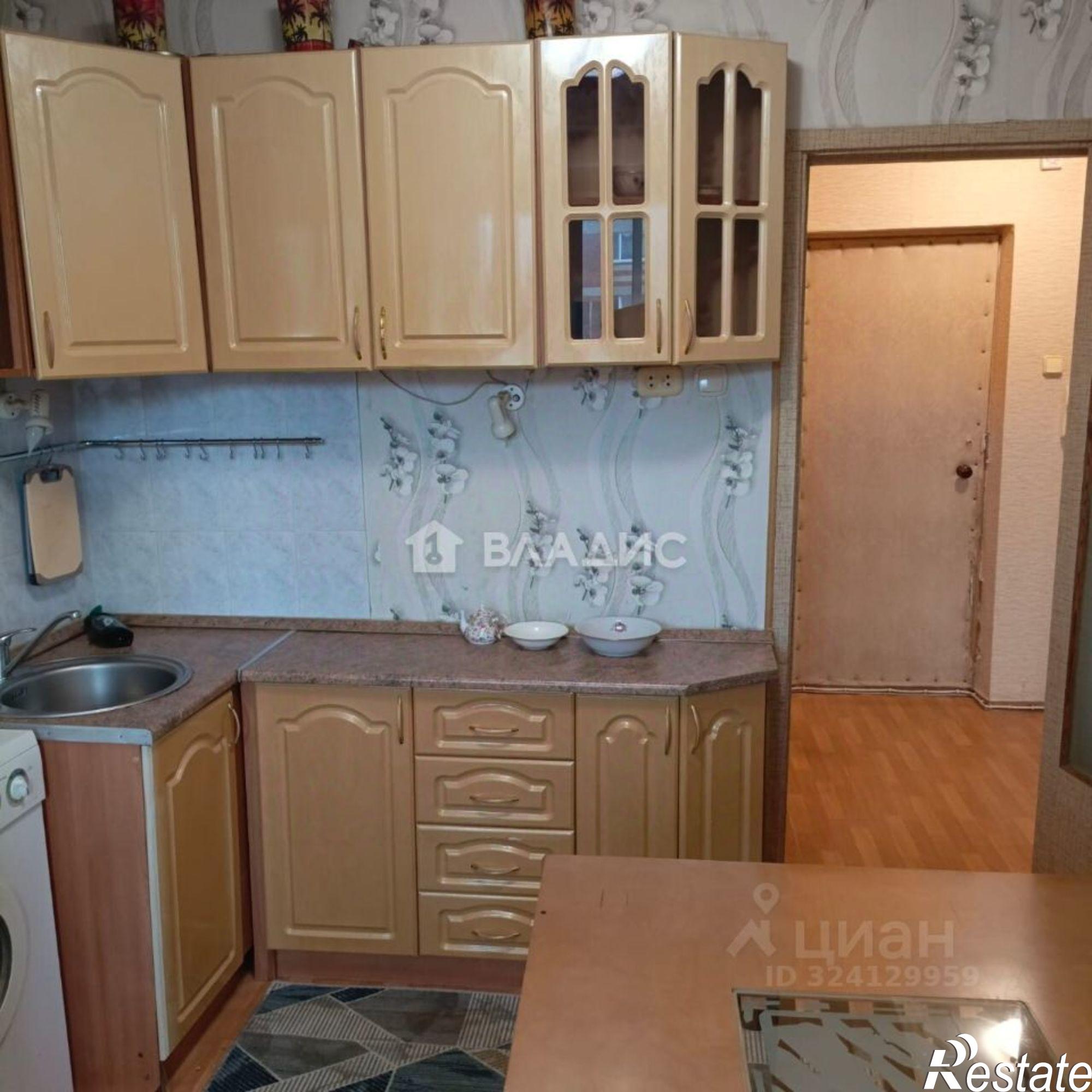 Сдать квартиру за 20 000 рублей на ул Асаткина, 34 1